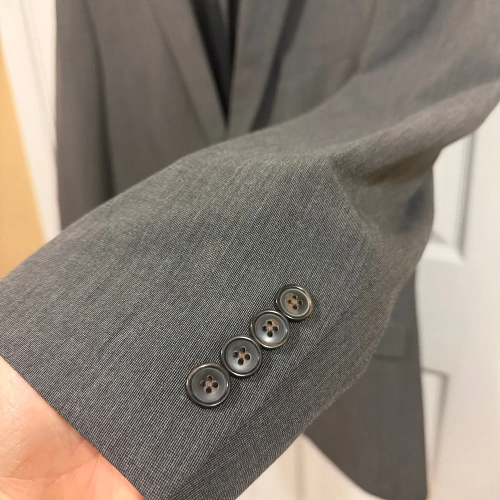 Chaps Mens Gray Two Button Suit Jacket Blazer 48R Regular Fit Notch Lapel Solid